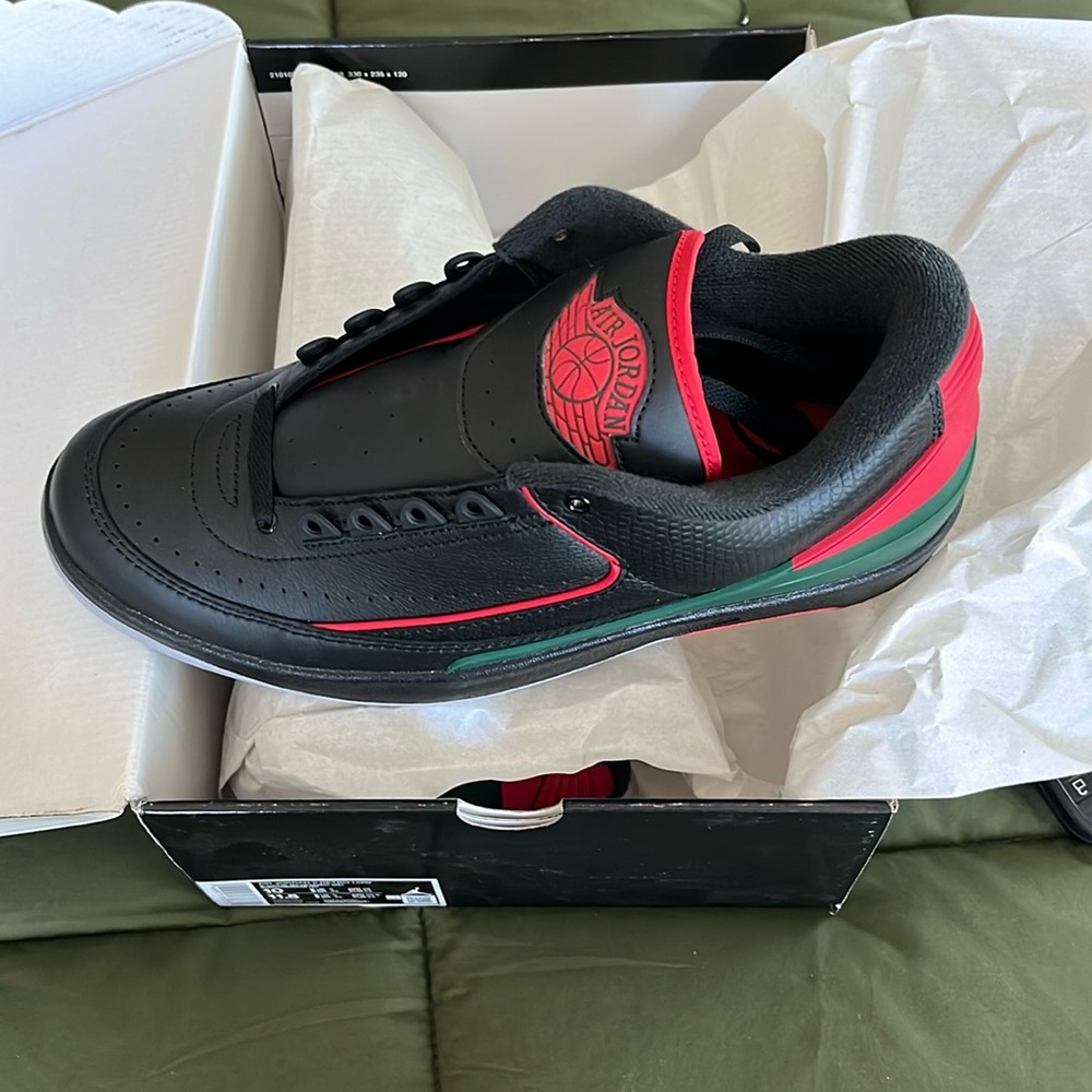 Air Jordan two retro low